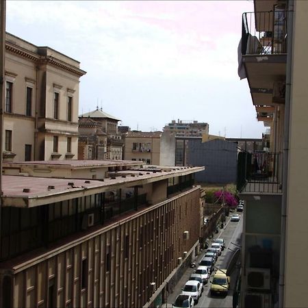 Del Toscano Home คาตาเนีย ภายนอก รูปภาพ