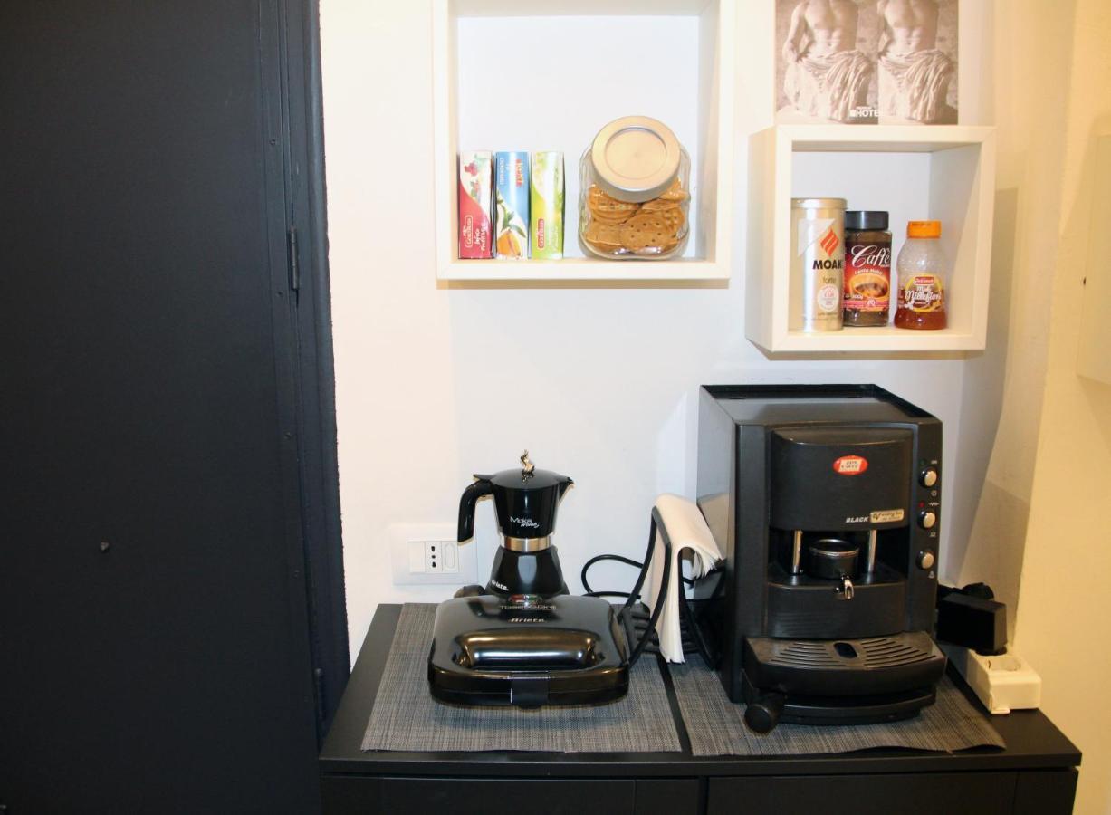 Del Toscano Home คาตาเนีย ภายนอก รูปภาพ